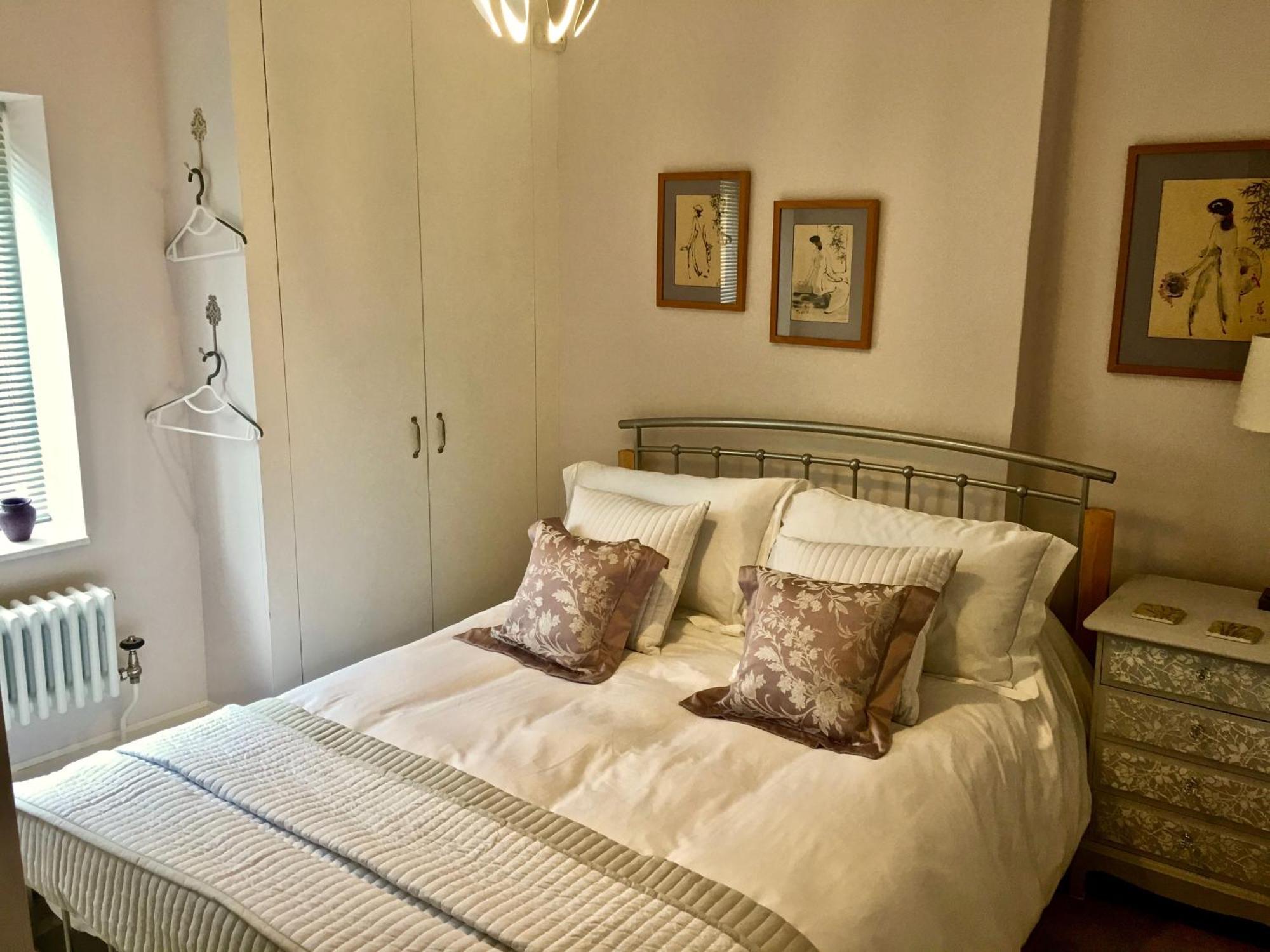Luxury 2 Bed Apartment With Free Parking لودلو المظهر الخارجي الصورة
